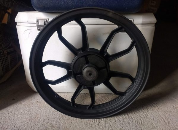 Llanta trasera Xtreet 140R