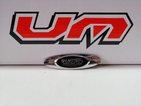 Placa decorativa respaldo Renegade limited 200